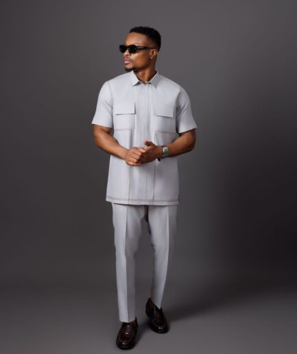 Short sleeve casual